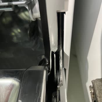 Arçelik Bulaşık Makinesinde Sürekli Paslanma Ve Yanlış Kapak Montajı, Değişim Talebi