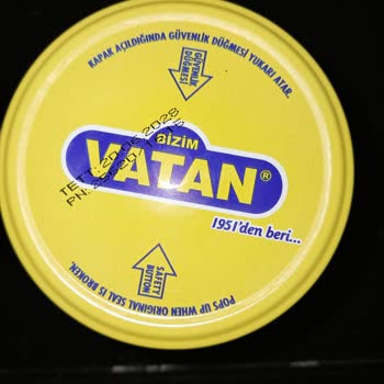 Şok Mağazasında Turşudan Çıkan Sinek: Tekrarlayan Gıda Güvenliği İhlali