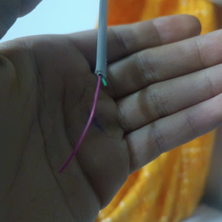 Modem Kablosu Sorunu Ve Müşteri Hizmetine Ulaşılamaması