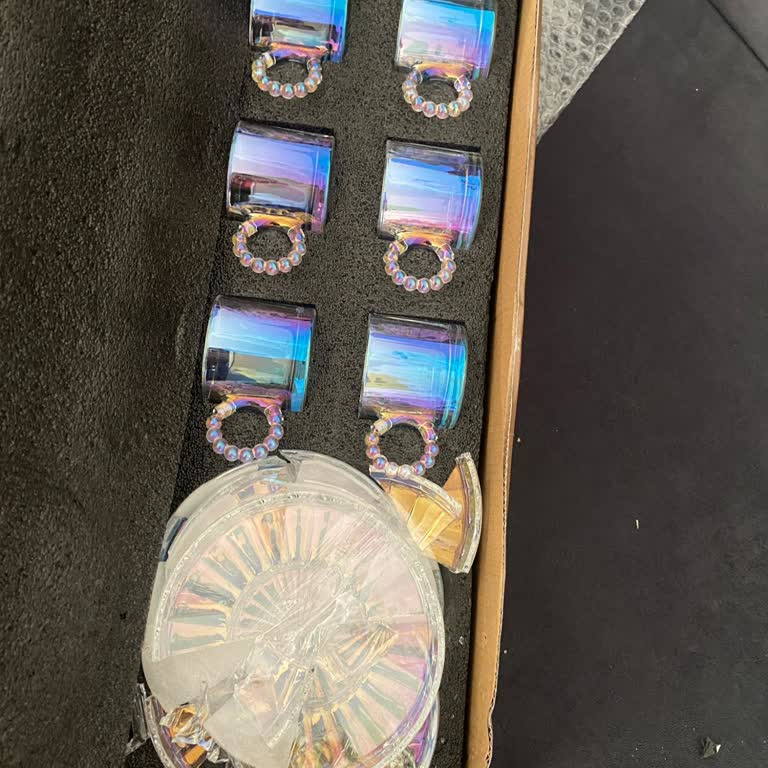 Karaca Züccaciye İki Siparişte Kırık Tabaklar İçin İade Talebi!