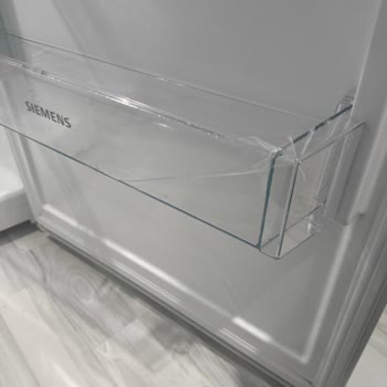 Siemens Buzdolabında Kapı Rafı Kırık Ve Gizlenmiş; Ücretsiz Değişim Ve Özür Talebi