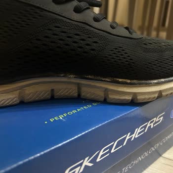 Skechers Ayakkabısının Kısa Sürede Soyulması Ve Mağazanın İade Reddi