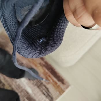 Kısa Sürede Yıpranan Skechers Ayakkabıya Olumsuz Ve Hızlı İnceleme Yanıtı