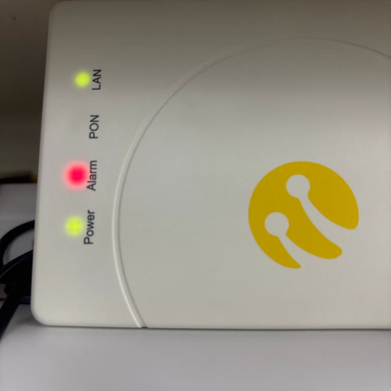 Yeni Geçiş Sonrası Sürekli İnternet Kesintisi Ve Müşteri Hizmetlerinden Yanıt Yok