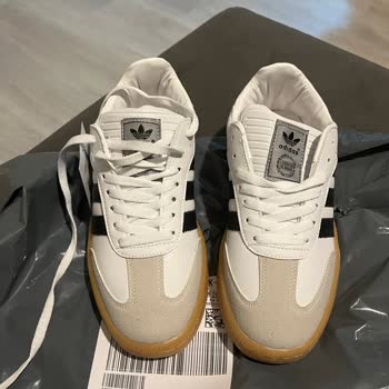 Sporium Stokta Olmadığı Söylenen Ayakkabı Yanıtsız Şekilde Yanlış Gönderildi