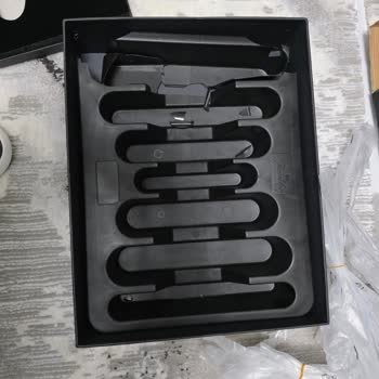 Jumbo Mağazasında Açılmış Ve Eksik Çatal Kaşık Bıçak Seti Teslimatı