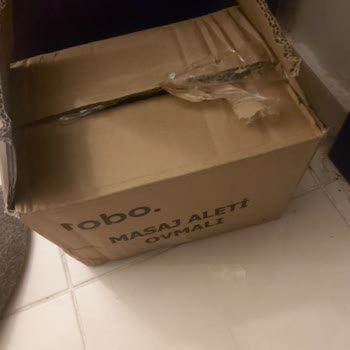 Robo Ürün Orijinal Kutusuz ve Özensiz Paketlendi, İade ve Yeniden Gönderim Talebi