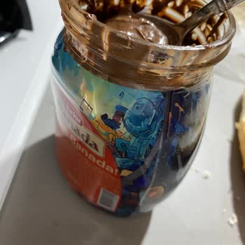 Denizli Pamukkale'de Torku Çikolatasında Yabancı Madde Ve Sağlık Riski