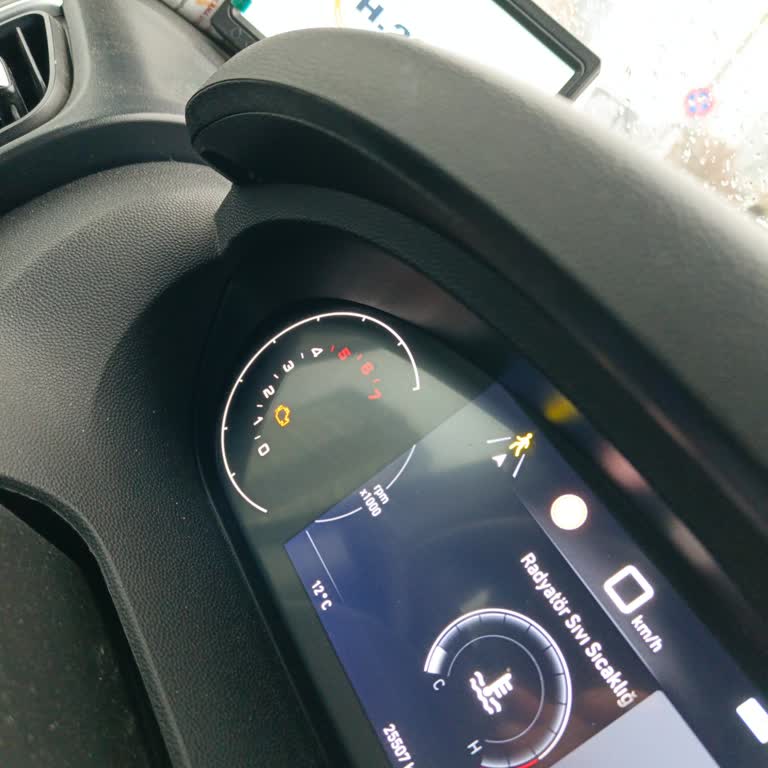 Citroen Jumper’da Sürekli Arıza Lambası Ve Çözüm Bulamayan Yetkili Servis