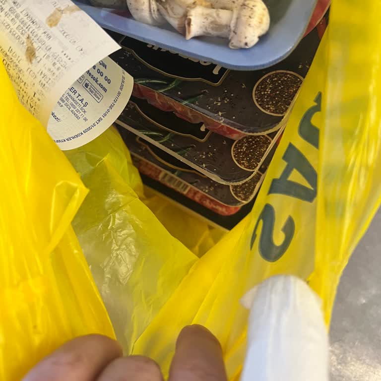 Ümraniye Tepeüstü Şok Mağazasında Fiyat Farkı Şikayeti