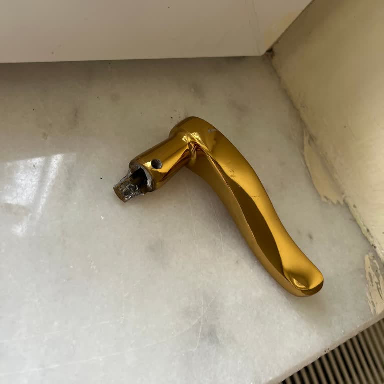 Ziraat Bankası Müşteri Temsilcisi Tarafından Hakaret