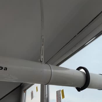 Doğalgaz Borulu Balkon İşinde Güvenlik Sorunu Ve Tamamlanmayan Çalışma