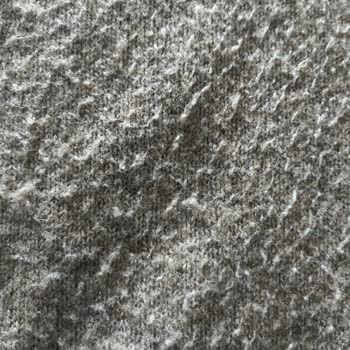 Pull & Bear Hırkasında Hızlı Tüylenme Sorunu