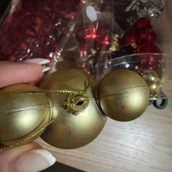 Kusurlu Yılbaşı Süs Paketi Ve İade Sürecindeki Sorunlar