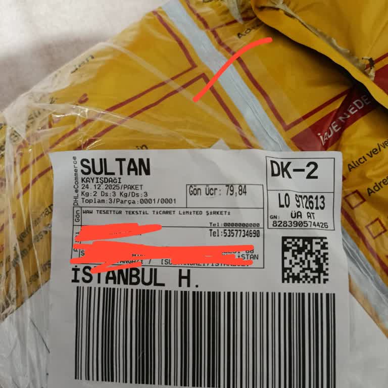 Yırtık Elbisenin Tekrar Gönderilmesi Ve Kargo Masraflarının İadesi Talebi