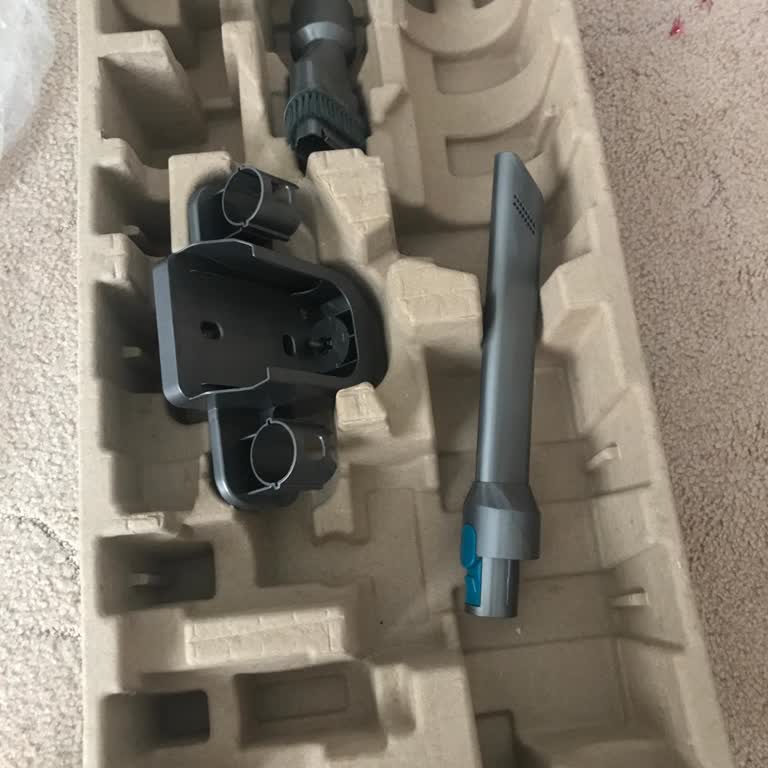 Şarj Adaptörü Eksik Gönderildi, Müşteri Hizmetleri Cevapsız