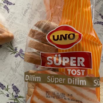 UNO Tost Ekmeğinde Kemirilmiş Dilimler Ve Bebek Sağlığı Endişesi