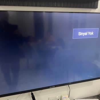 Skytech 55 İnç Televizyonda Sürekli Panel Arızası Ve Yayın Kesintileri