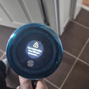 Dyson Servisinde Cihaz Arızalı Geri Gönderildi Ve Aynı Renk Sıfır Değişim Talebi Reddedildi