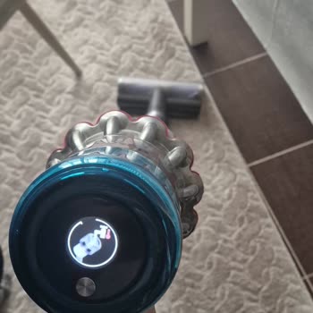 Dyson Servisinde Cihaz Arızalı Geri Gönderildi Ve Aynı Renk Sıfır Değişim Talebi Reddedildi