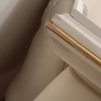 Teslim Edilen Mobilyalarda Yırtılma Ve Çizikler, 6 Gün Süreyle Yanıtsız Kaldı
