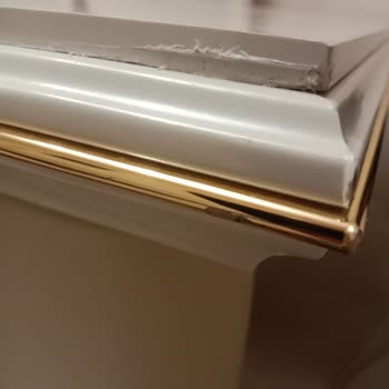 Teslim Edilen Mobilyalarda Yırtılma Ve Çizikler, 6 Gün Süreyle Yanıtsız Kaldı