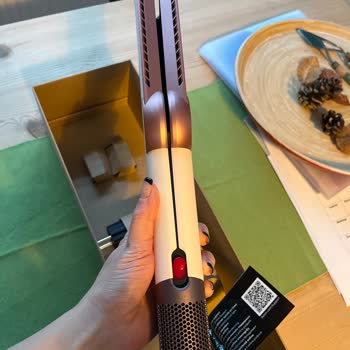 Dyson Kırmızı Düğmeli Değişim Ürünü Orijinal Değil Ve İade İsteği
