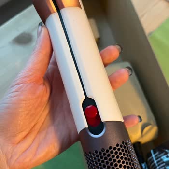 Dyson Kırmızı Düğmeli Değişim Ürünü Orijinal Değil Ve İade İsteği