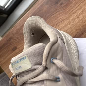 Skechers Arch Fit Ayakkabısında Topuk Astarı Yırtılması Ve İade Reddi