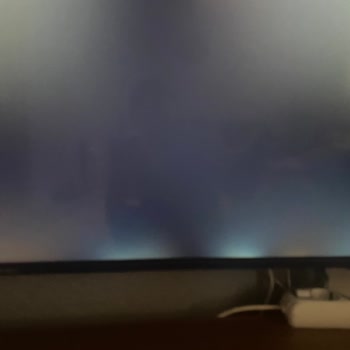 Axen Televizyonun İlk Günden Işık Süzmesi Ve Migros'un Değişim Reddi