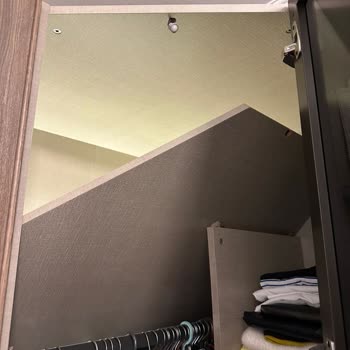 Doğtaş Gardırop Rafı Çöktü, Servis Desteği Sağlanmadı