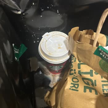 Yemeksepeti'nden Dökülen Kahve Ve İade Reddi