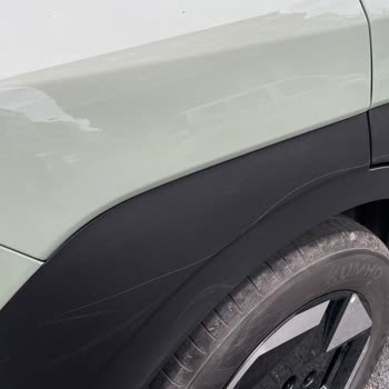 Bayrampaşa Belediyesi Dikkatsizliği Nedeniyle Aracımda Çizik Oluştu