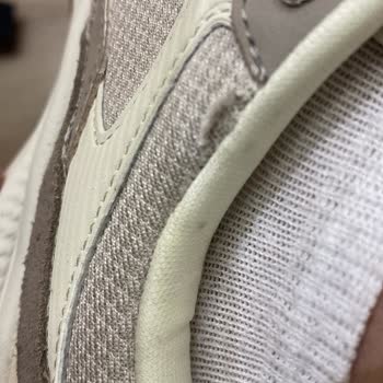 Skechers Ayakkabıda İlk Kullanımda Sökülme, Mağaza Değişim Reddedildi