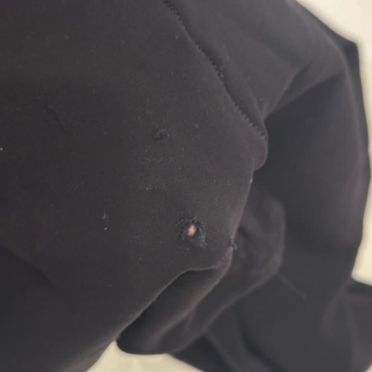 Ayıplı Tayt Ve Sert Mağaza Tutumu İade Talebi