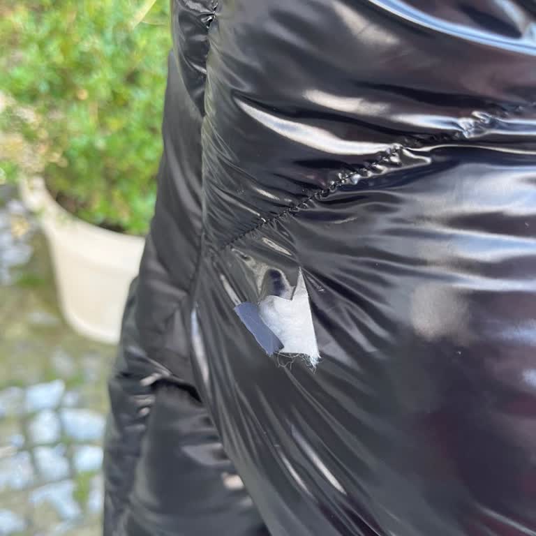 B&G Store Ayıplı Mont ve Mağazanın Suçlayıcı Yaklaşımı