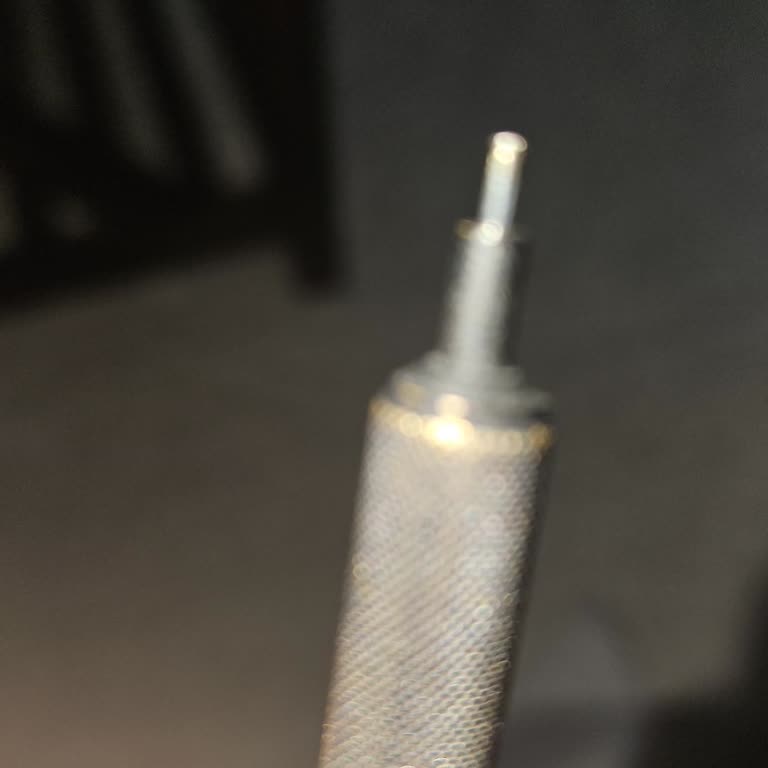 Rotring 500 Kalemimde Kırık Uç Ve Çalışmayan Mekanizma