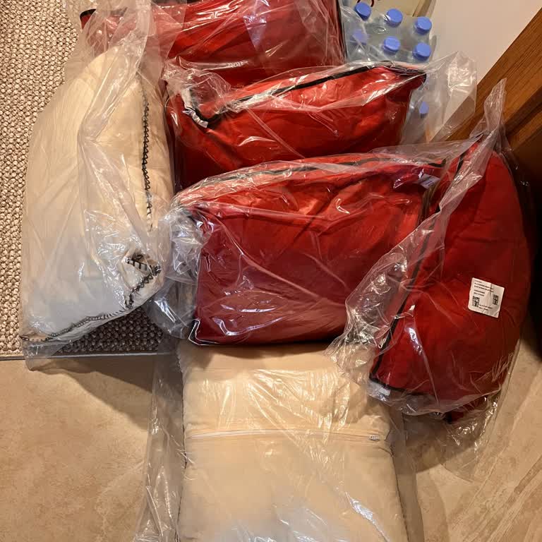 Kelebek Mobilya Açılmamış Kırlent İadesini Reddederek Yasal Haklarımızı İhlal Ediyor