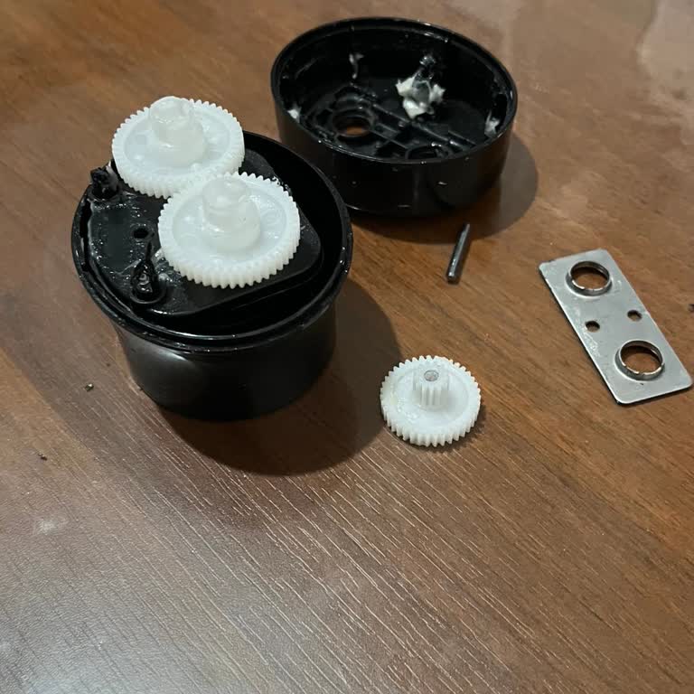 Tekrarlayan Arıza Ve Eksik Parça Nedeniyle Blender Setim Değiştirilmesini İstiyorum