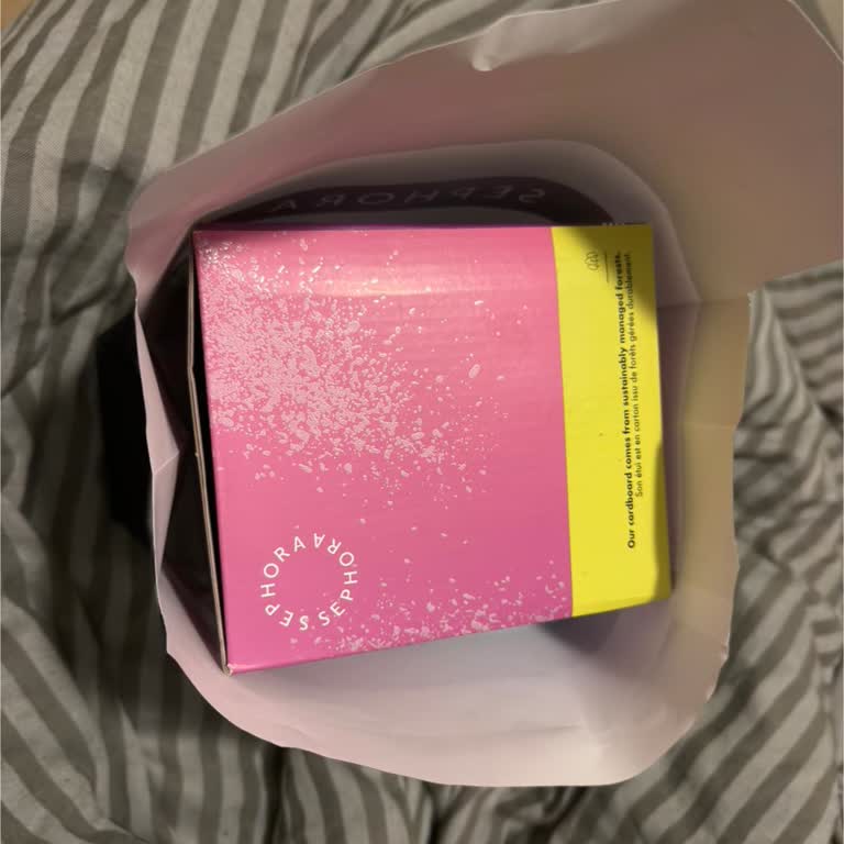 Sephora’nın Küçük Hediye Kutusu Ve Yanlış Basılmış Kartı