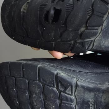 Su Sızdıran Ortopedik Botta Üretim Hatası, Mağaza Müşteri Hatası İddiası