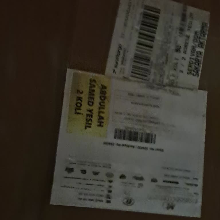 Onay Kodu Verildiği Halde Kargo Güvensiz Bir Şekilde Apartmana Bırakıldı