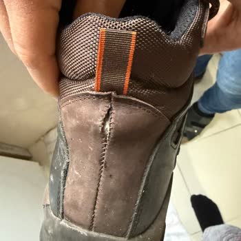 Tergan Ayakkabısının Arkası İki Hafta Sonra Patladı