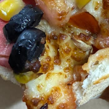 Domino’s Mamak Kayaş Şubesinde Pizza’da Kıl Bulunması Nedeniyle Hijyen Şikayeti Ve İade Talebi