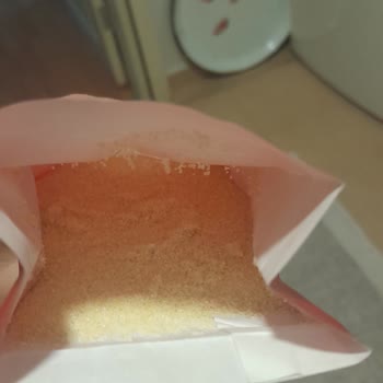 Bursa Teleferik Bölgesinde Filiz İrmik Paketi İçinde Kurtlar Tespit Edildi Ve Sağlık Endişesi