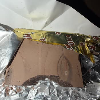 Ülker Kare Çikolatalarında Renk Ve Tat Kalite Sorunu