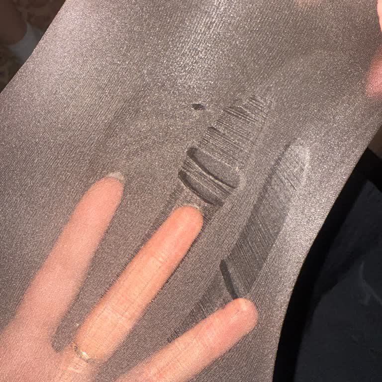 Yırtılmaz Dediği Çoraplar İlk Gün Kırıldı Ve Mağaza Umursamaz