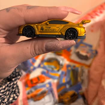 Hot Wheels Koleksiyon Modellerinde Baskı Hataları Ve Cevapsız Müşteri Hizmeti