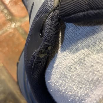 Salomon Ayakkabısının Kısa Sürede Yırtılması Ve Ücret İadesi Talebi