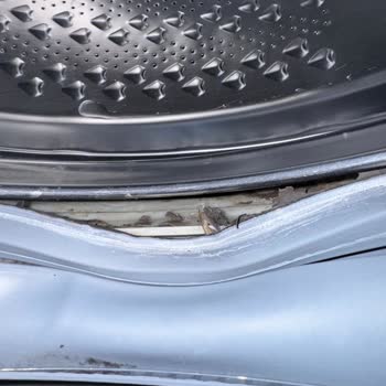 Başlangıçtan İtibaren Isıtıcı Arızalı Olan Çamaşır Makinesinin Tam Değişim Talebi